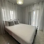 Saranda Apartments *