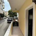 Saranda Apartments * Саранда