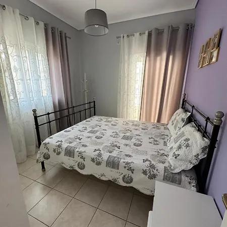 Saranda Apartments *