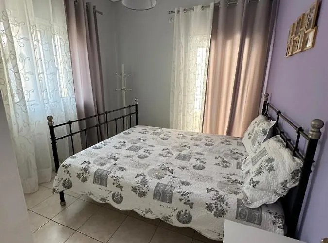 Saranda Apartments *